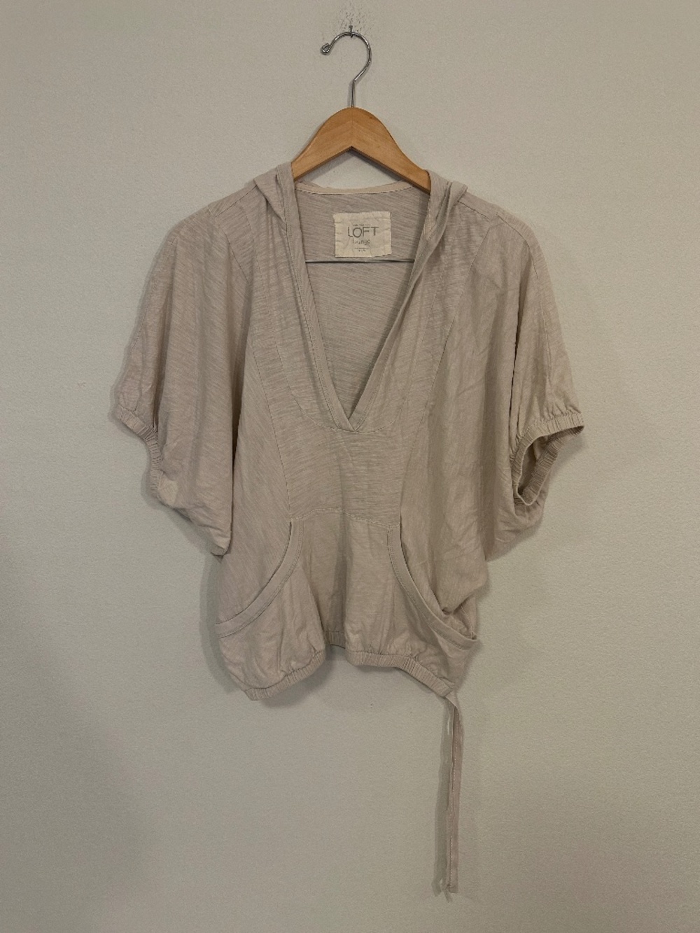 LOFT Lounge Cream Light Gray V-Neck Drawstring Short Sleeve 100% Cotton Top XS/S